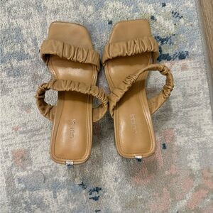 GUESS Tan Women's Sandals